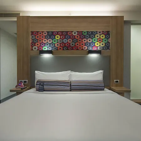 酒店 Aloft By Marriott 3*