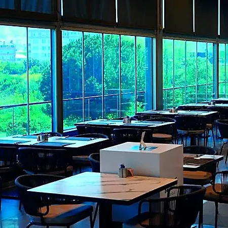 Aloft By Marriott 酒店 3*